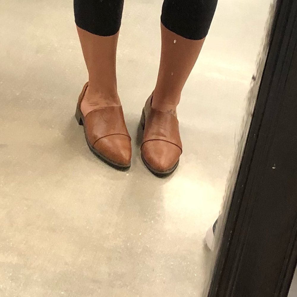 Fashion Cut Out Side Ankle Bootie